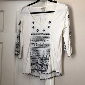 Like new Lucky Brand blouse - barely worn